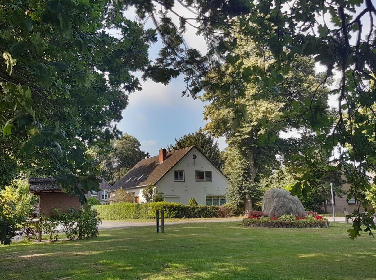 Charmante Ferienwohnung 3 Zimmer Kueche Bad Zentrale Lage Hagen im Bremischen Exteriér fotografie
